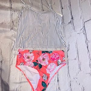 Size L Beachsissi 2 piece NWT never worn swimsuit